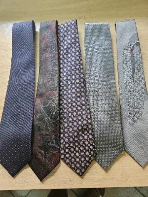Varias