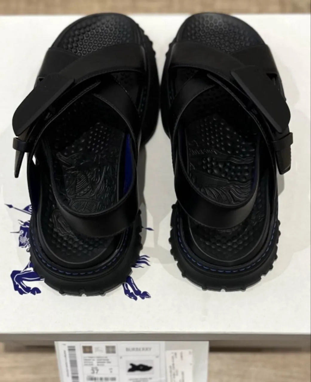 Sandalias Burberry - imagen 3