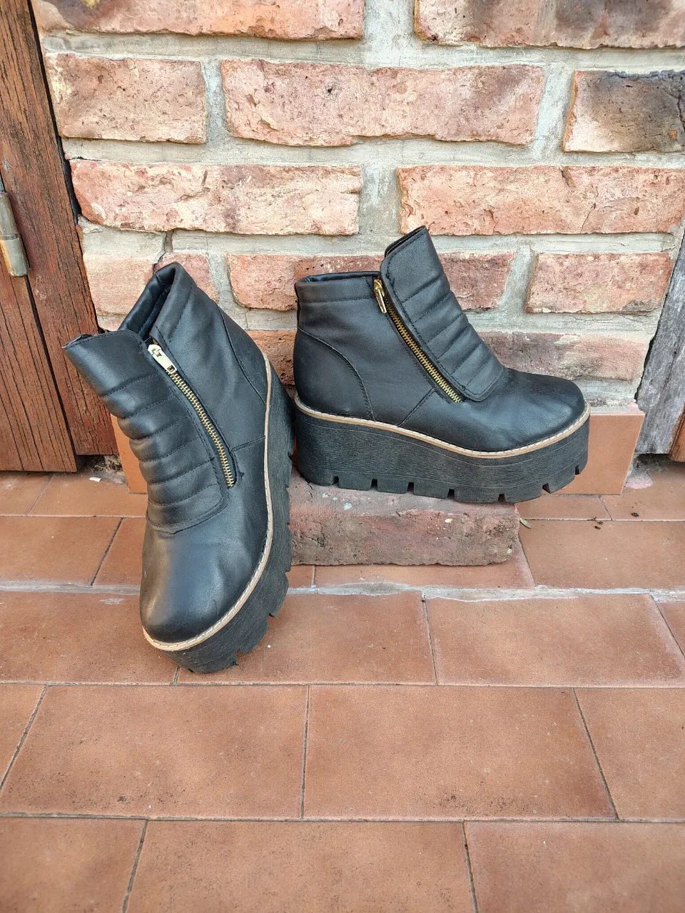 Borcegos Sin marca conocida - imagen 1