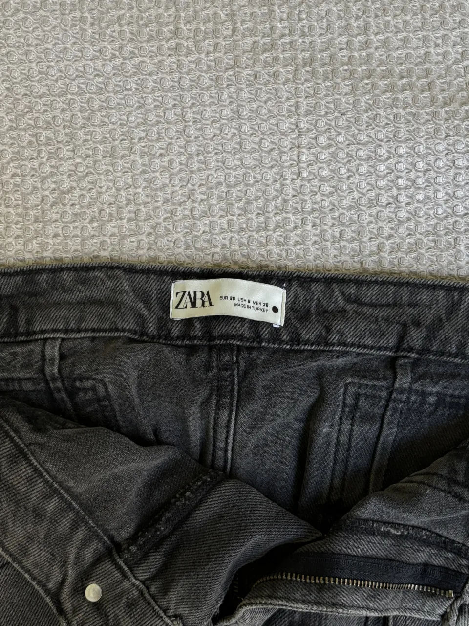 Pantalón Zara - imagen 4