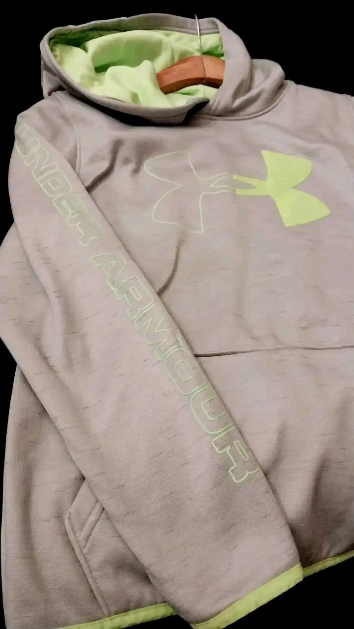 Buzo Under Armour - imagen 1