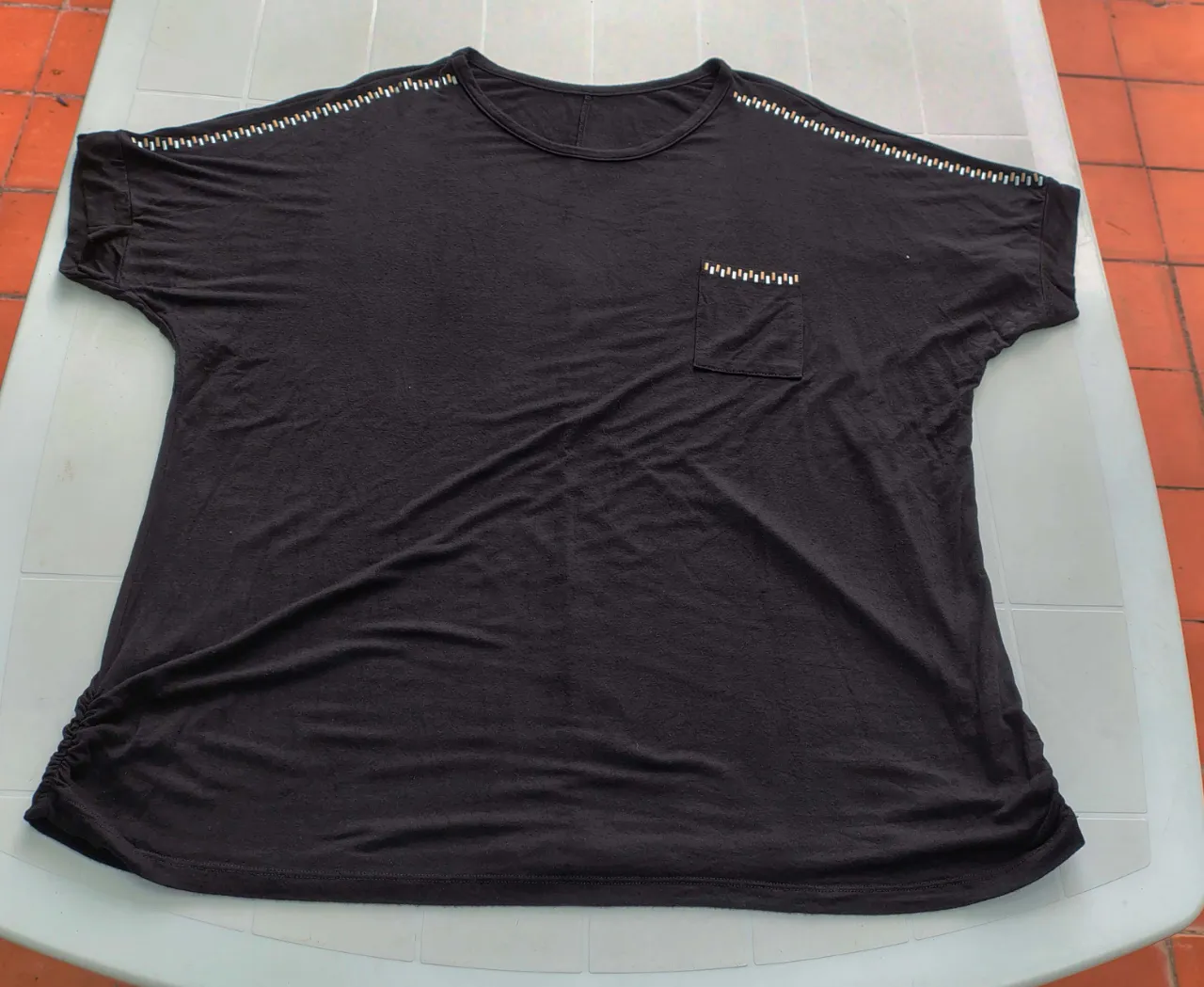 Remera Generico - imagen 1
