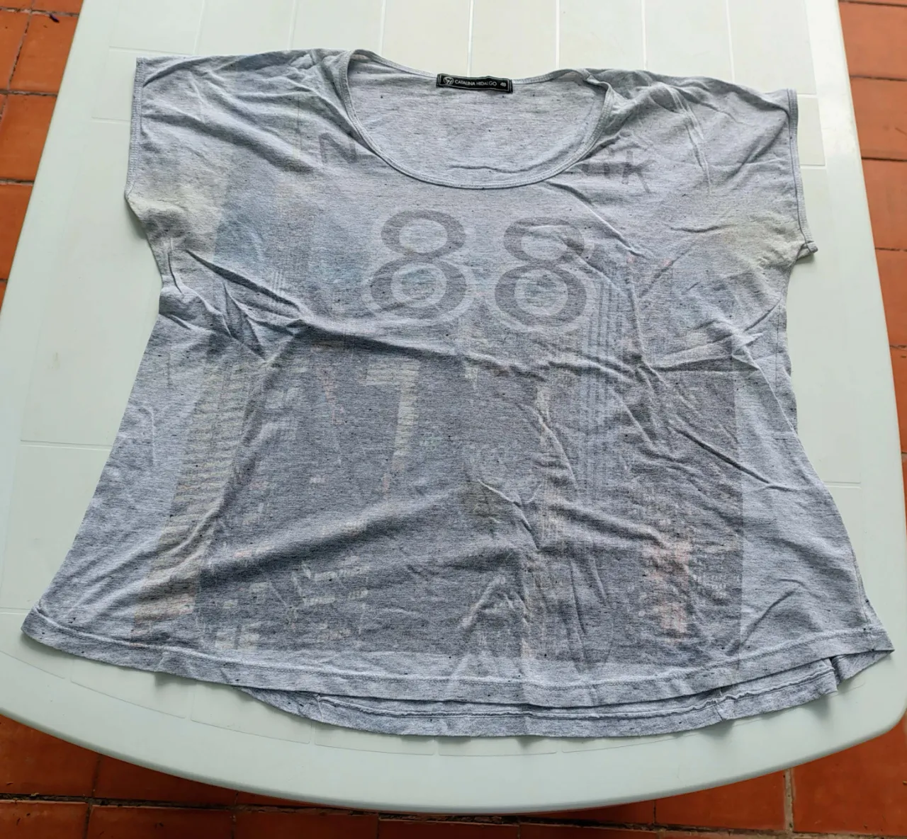 Remera Catalina hidalgo - imagen 1