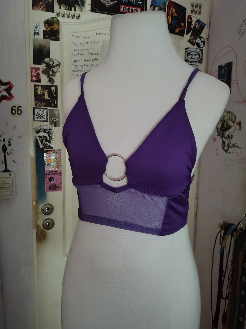 Top Sin marca. - imagen 2