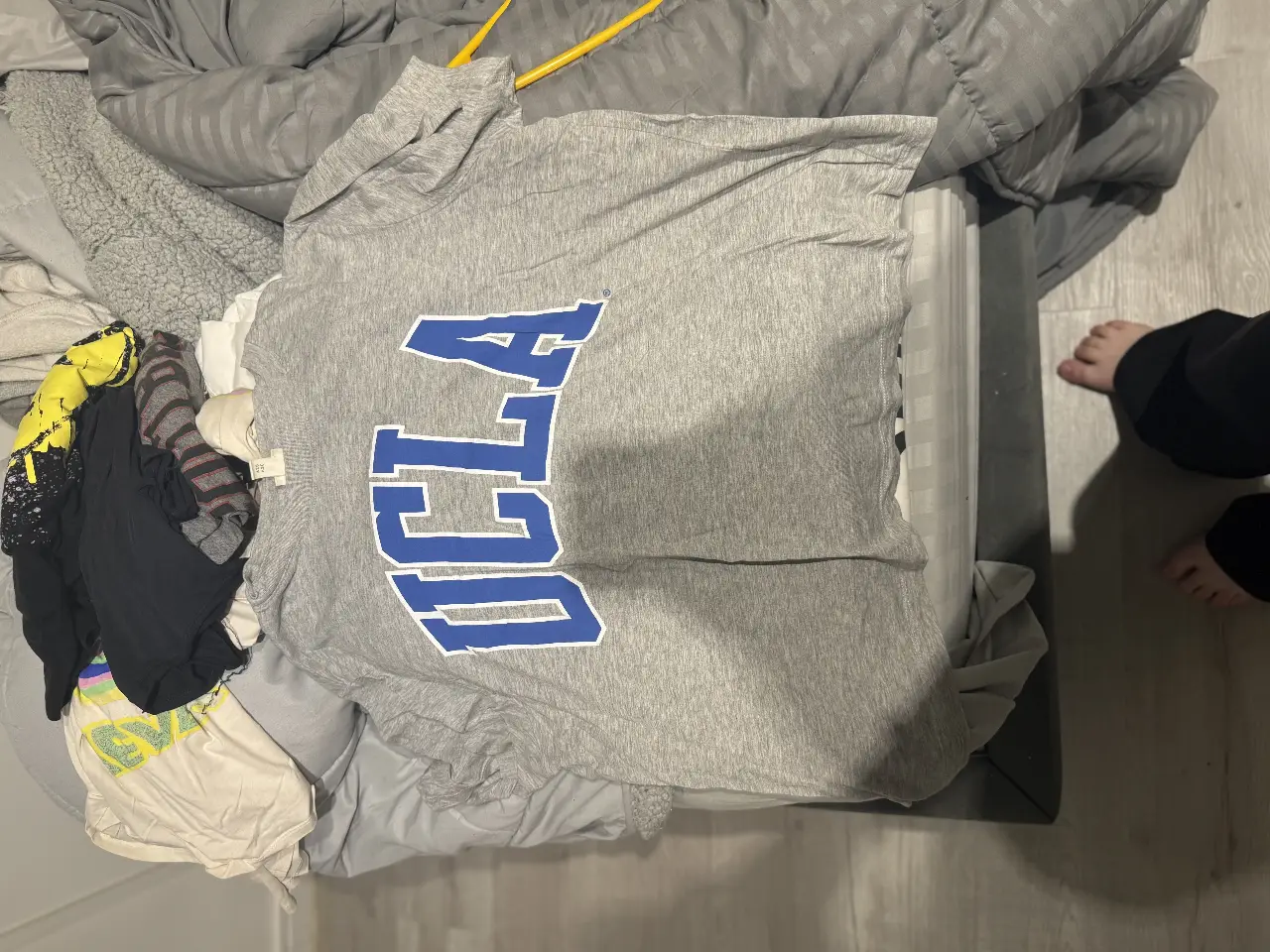 Remera H&M - imagen 2