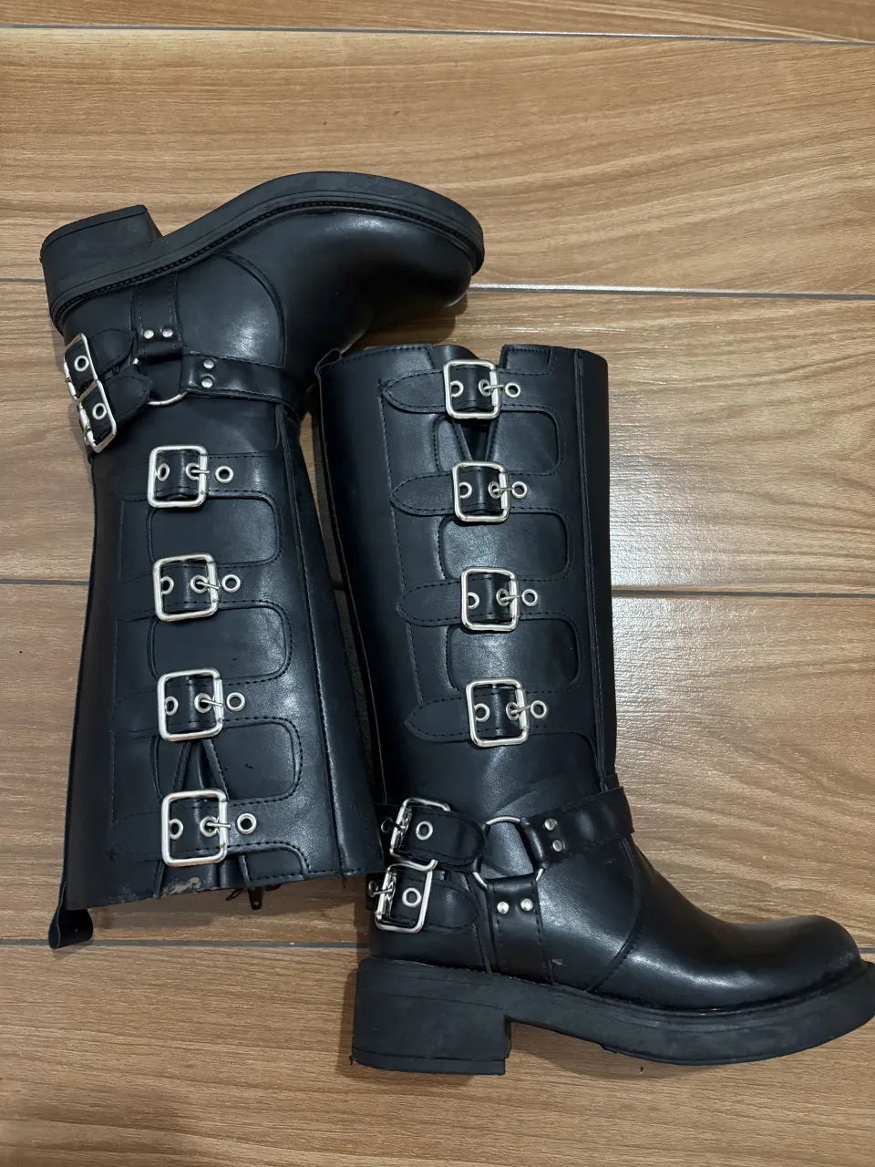 Botas Macu shop - imagen 1