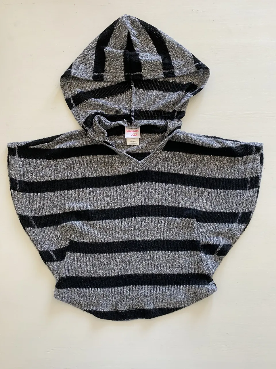 Poncho Ransom girl - imagen 1