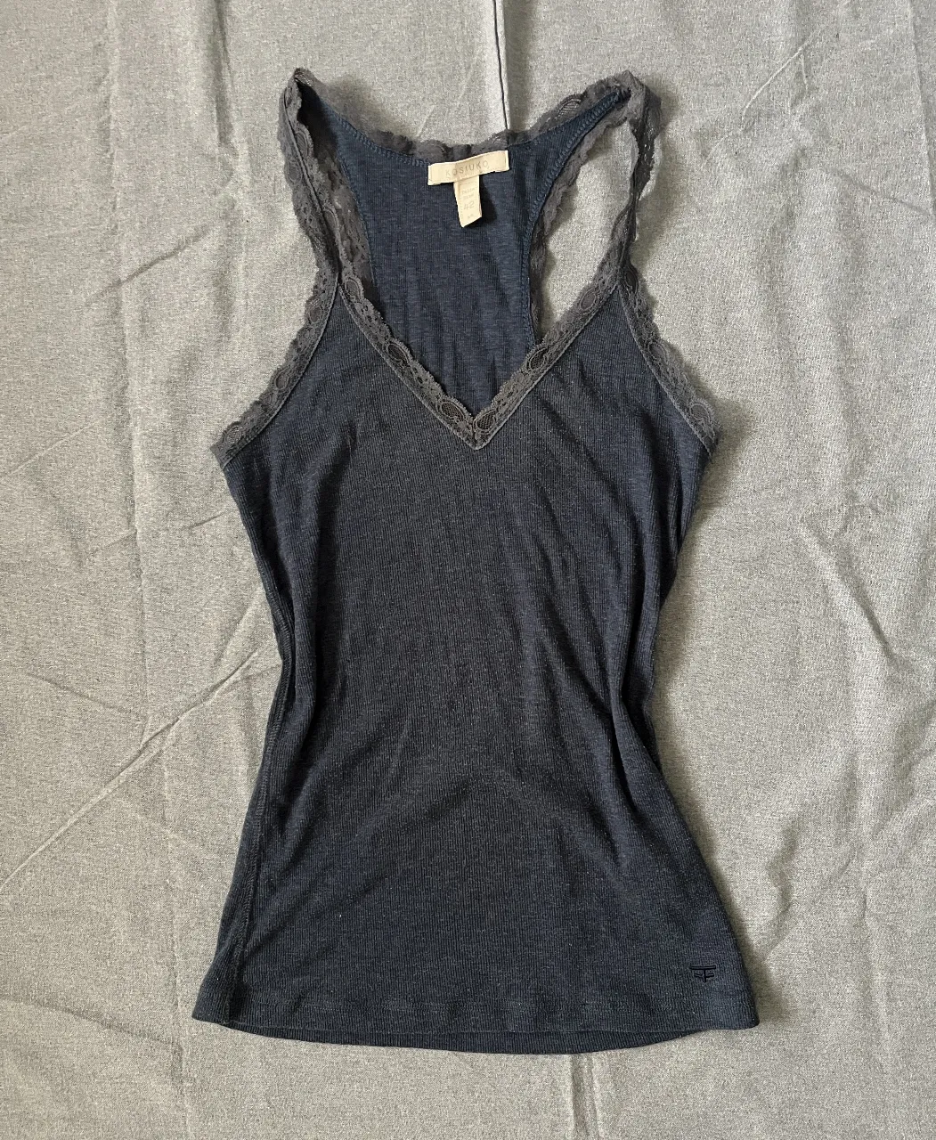 Musculosa Kosiuko - imagen 1