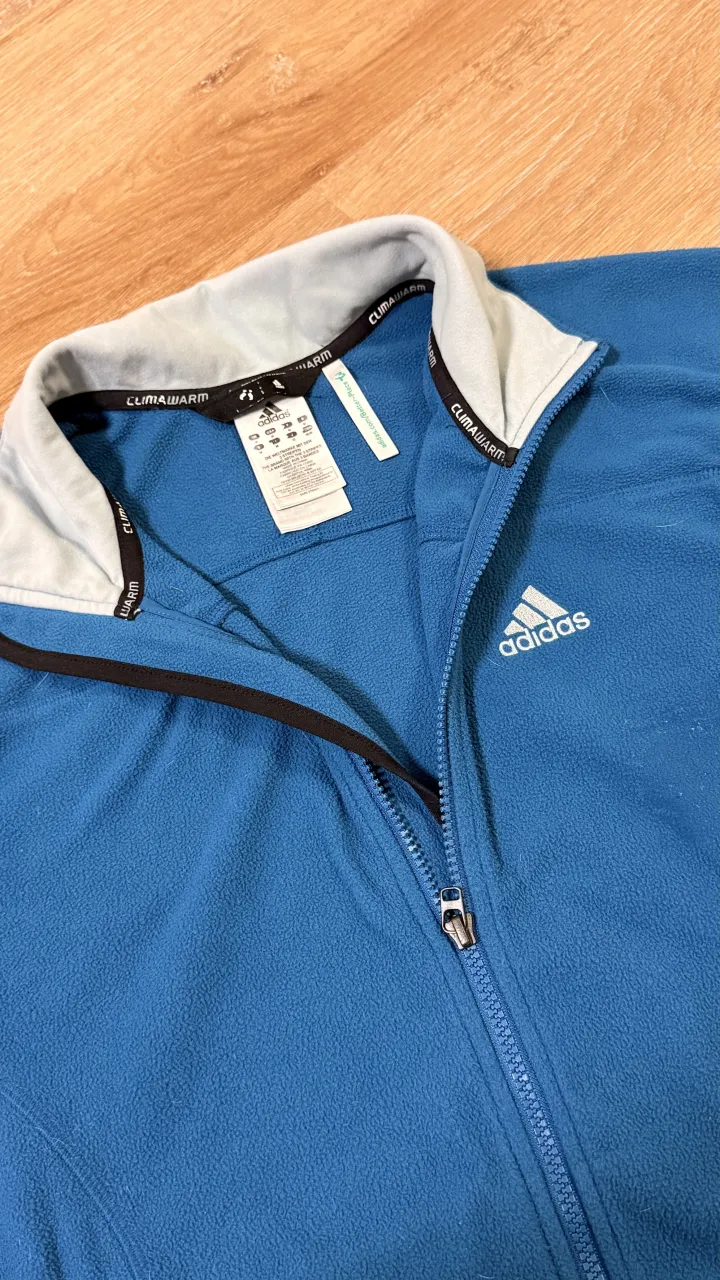 Buzo adidas - Vista 2