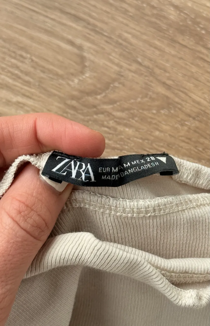 Musculosa Zara miniatura 2