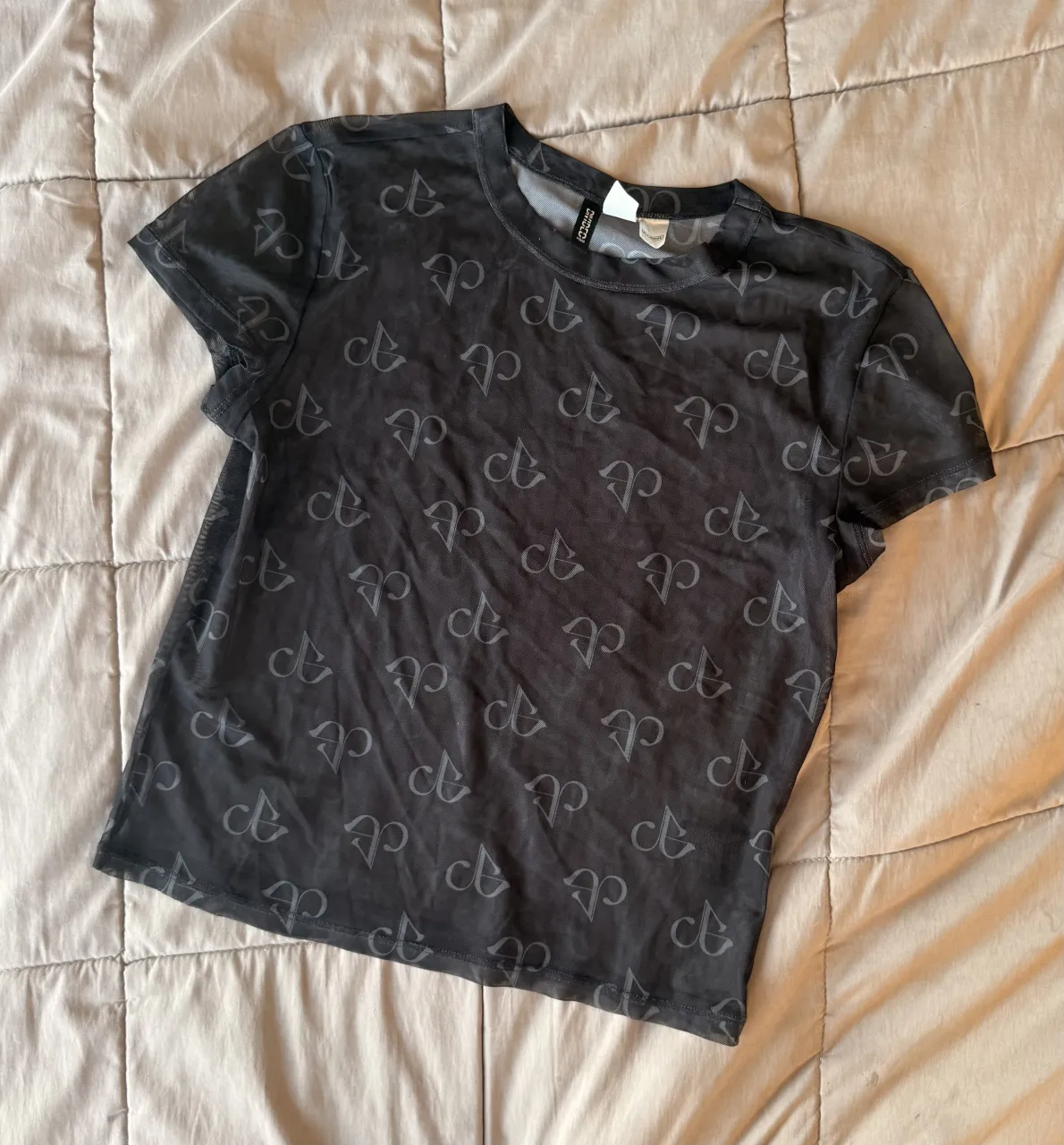 Remera H&M - imagen 2