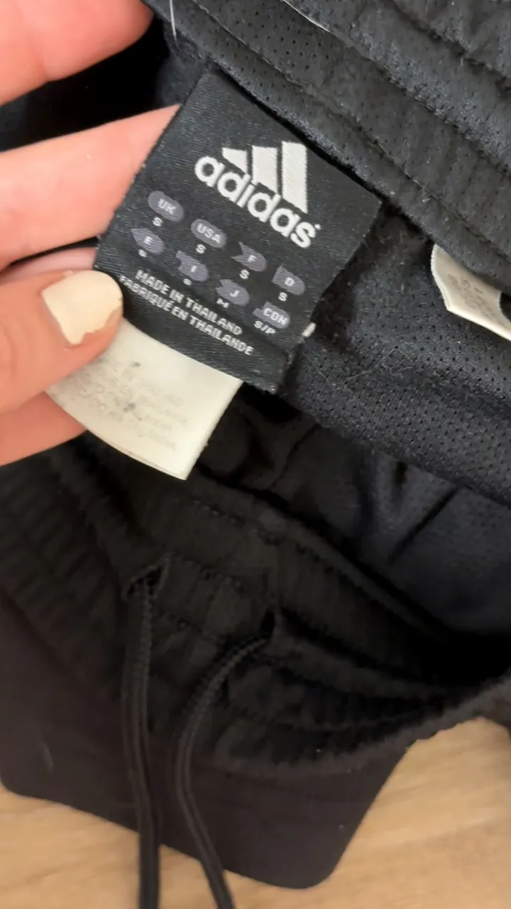 Short adidas - Vista 3