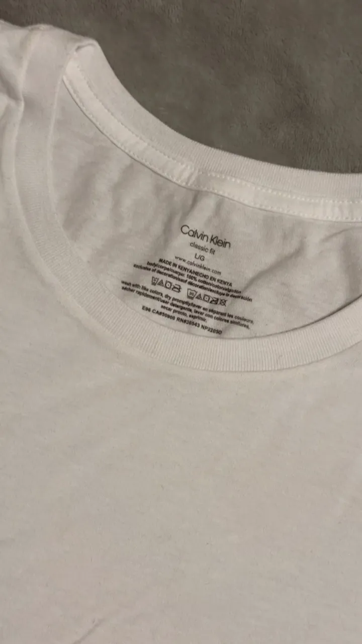 Remera Calvin Klein - imagen 4