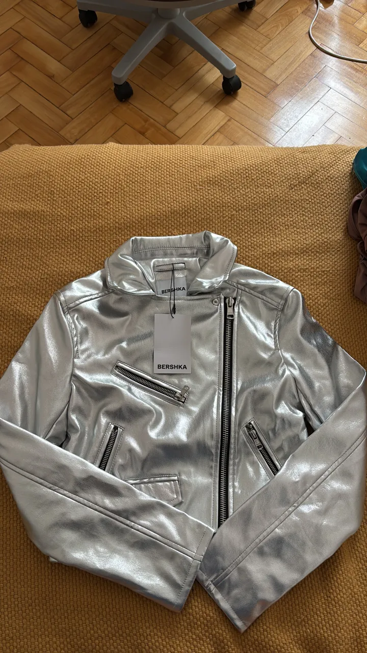 Campera Bershka - imagen 2