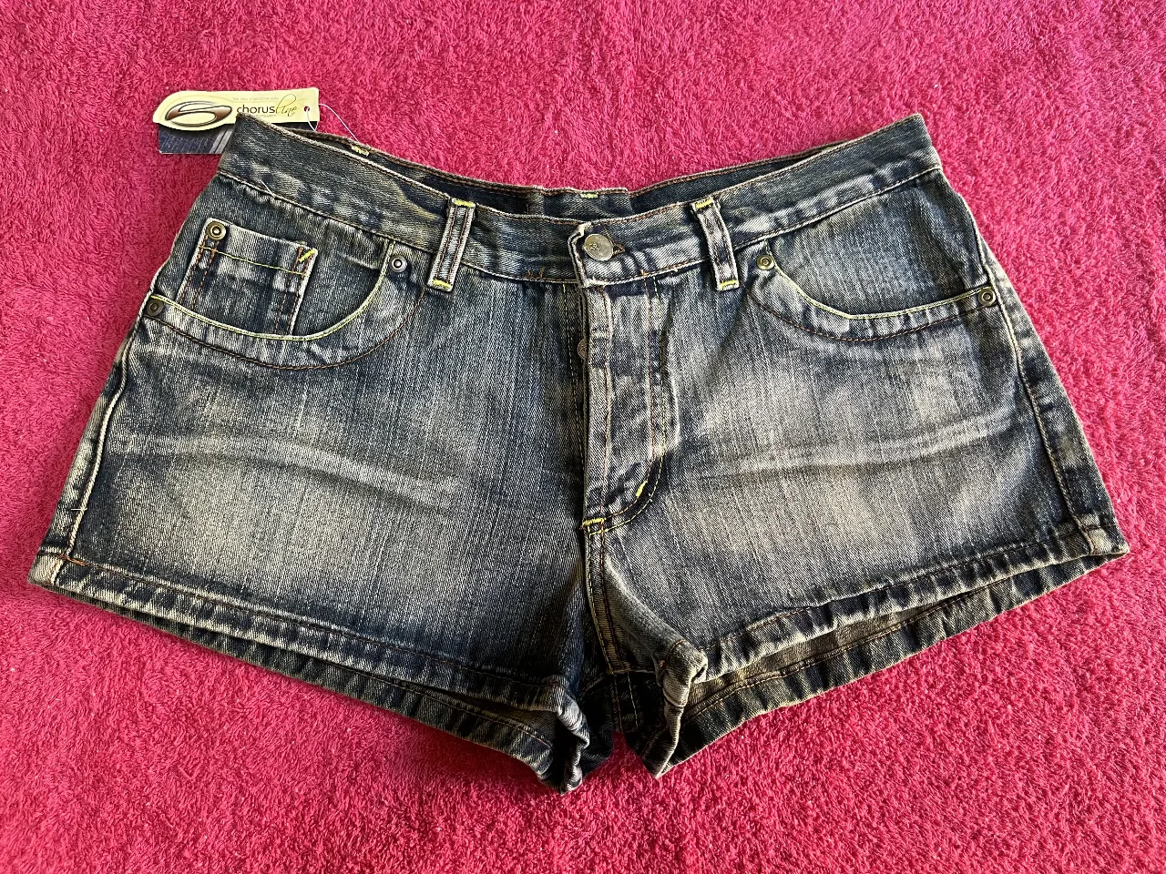 Short Ahi lupita jeans - imagen 1