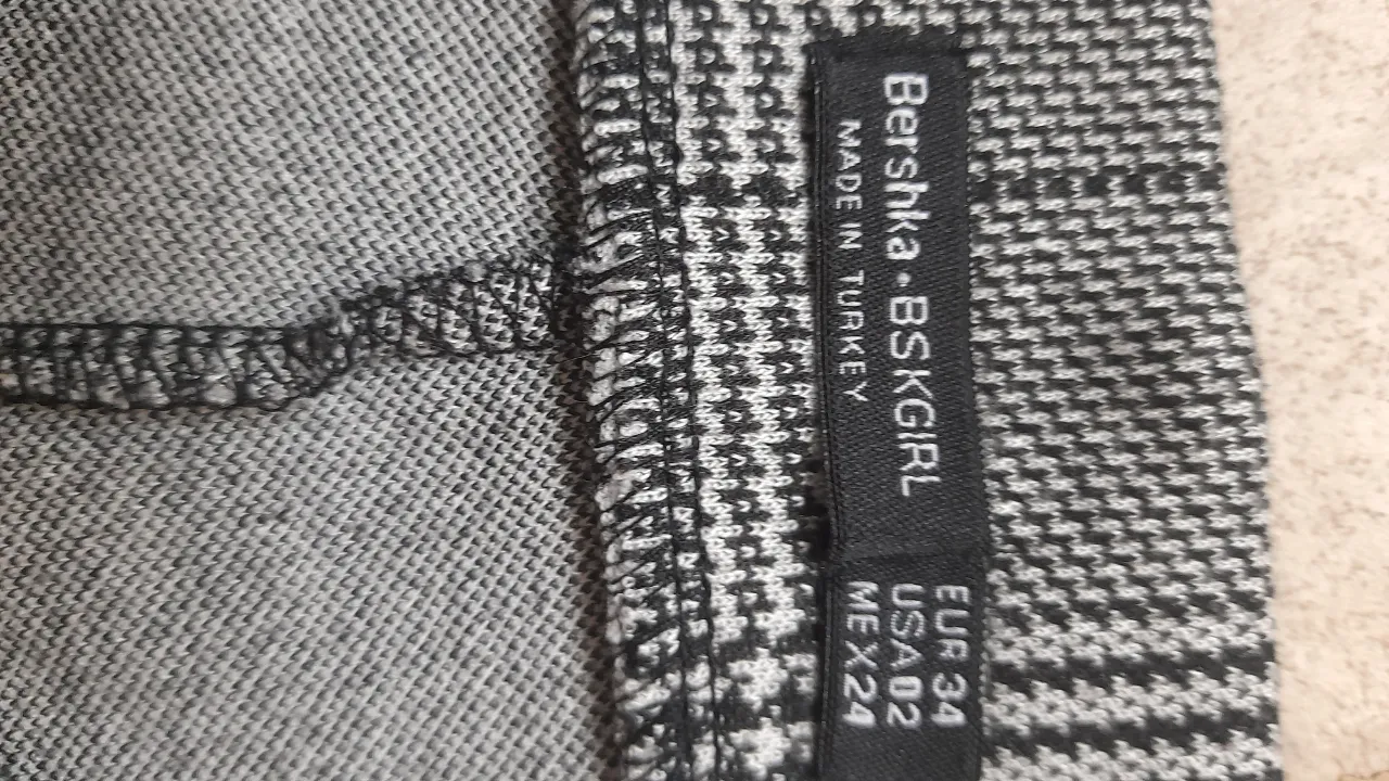 Short Bershka - imagen 2