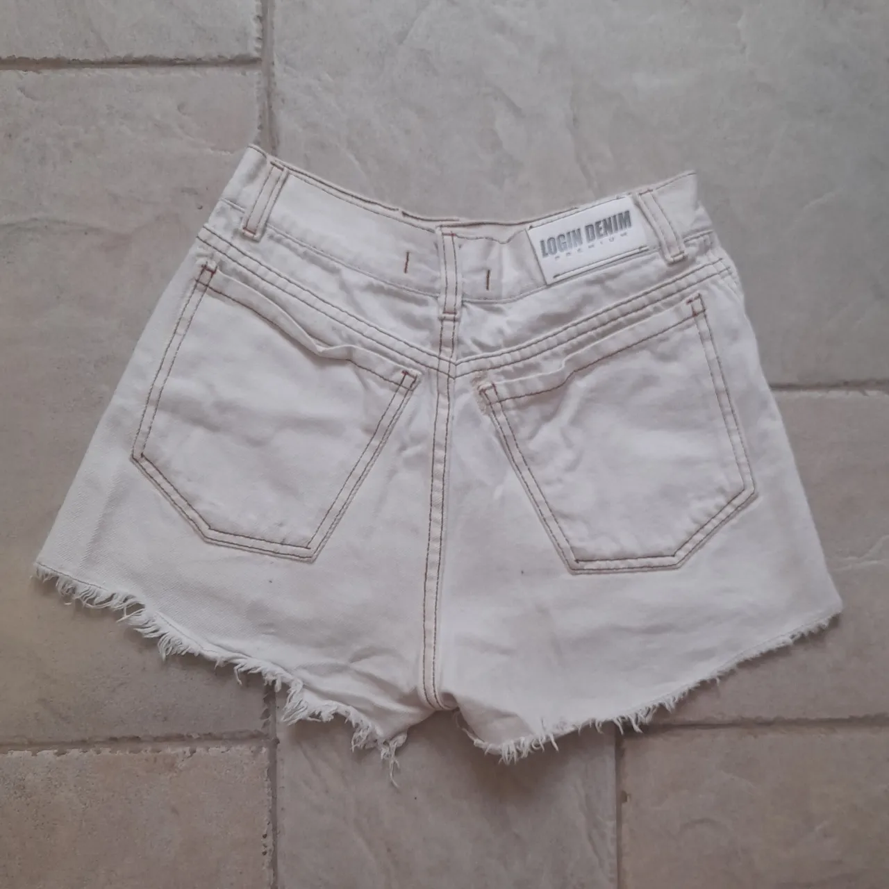 Short Login - imagen 2