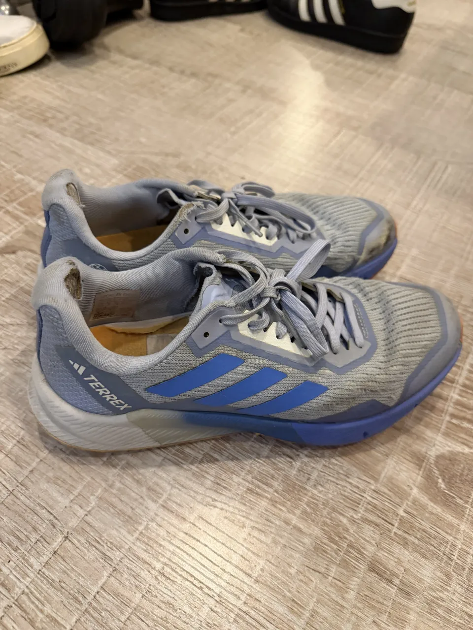Zapatillas adidas - imagen 2