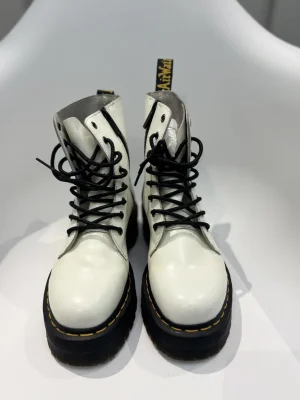 Dr. Martens