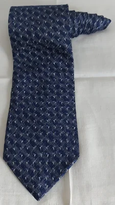 PERRY ELLIS