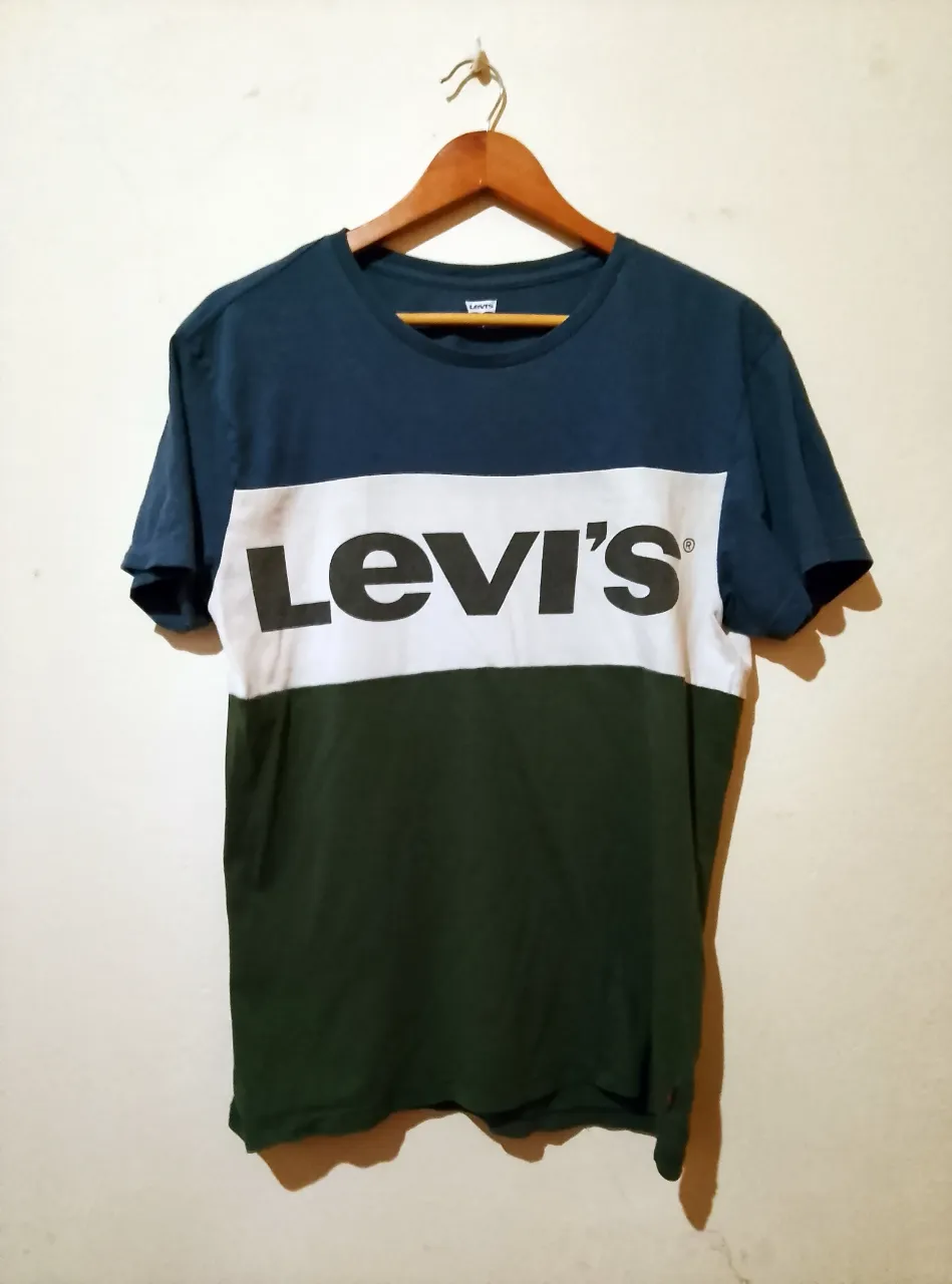 Remera Levi's - imagen 1