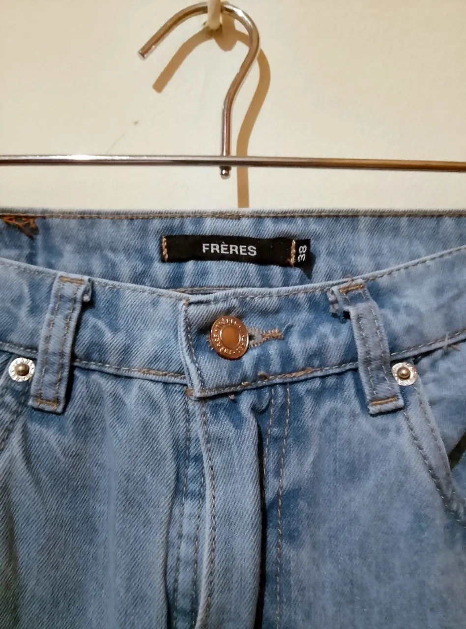 Jean Freres - imagen 2
