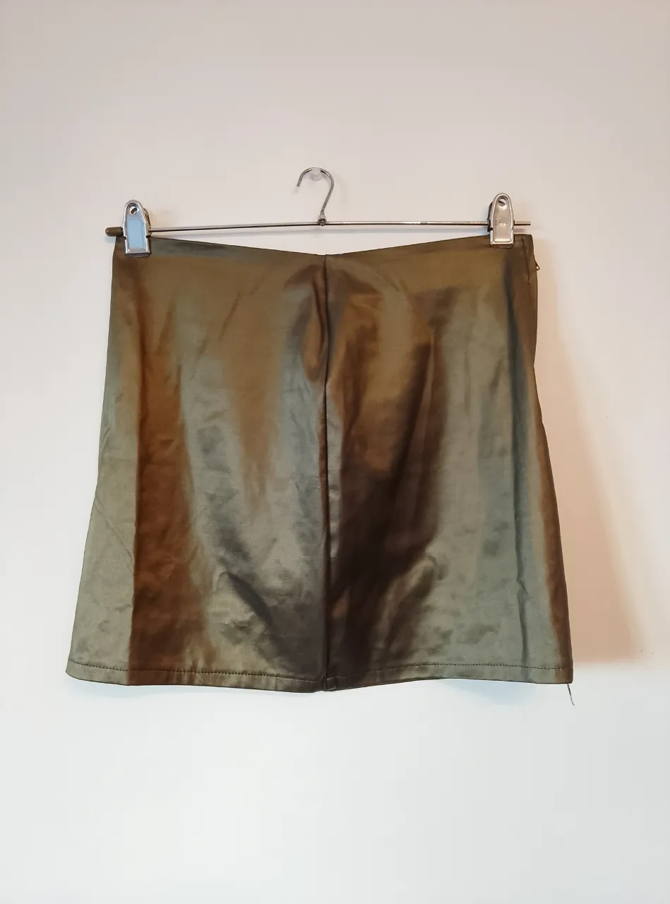 Pollera Engomada - imagen 1
