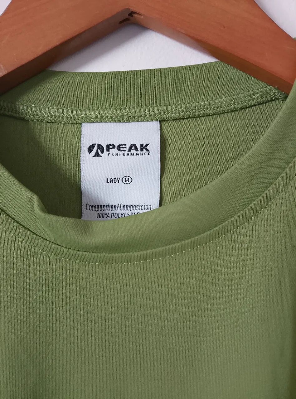 Remera Peak Performance - imagen 2