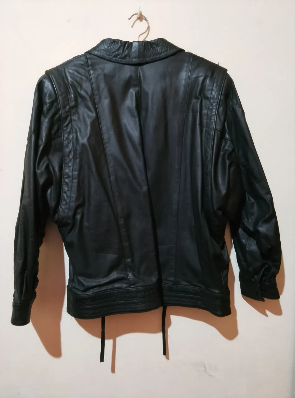 Campera A ≠ - imagen 4