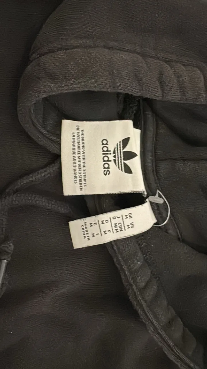 Buzo adidas - Vista 2