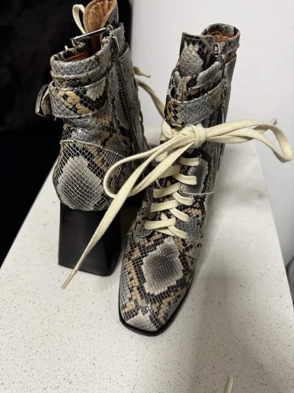 Botines Valdez - imagen 1