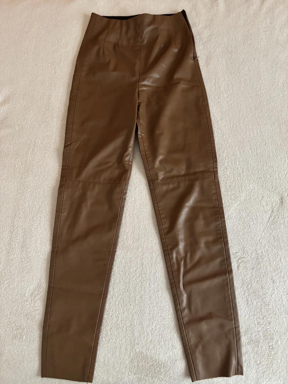 Pantalón Zara - imagen 1