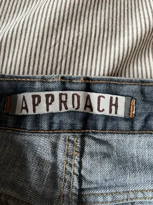 APPROACH