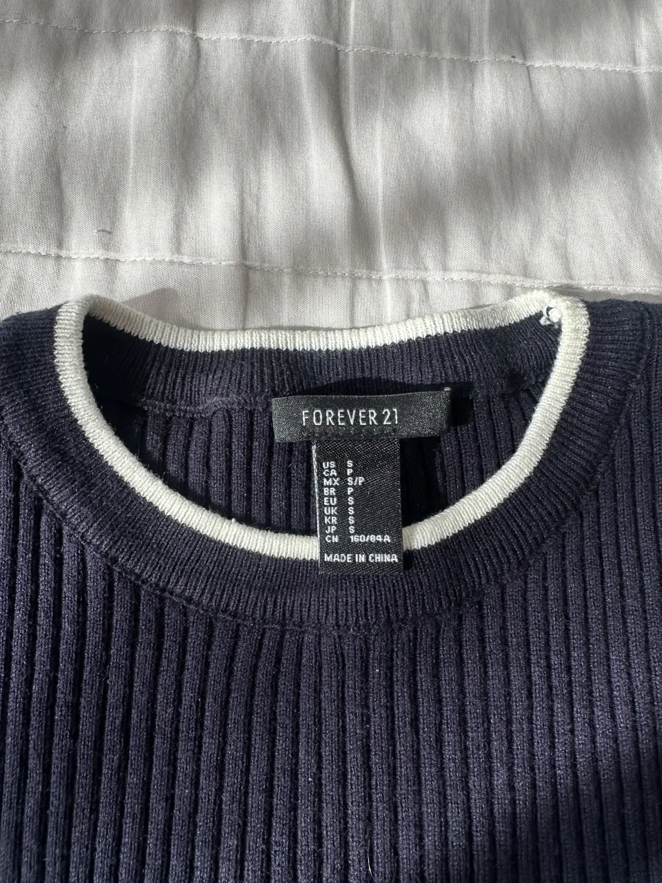 Sweater Forever 21 - imagen 3