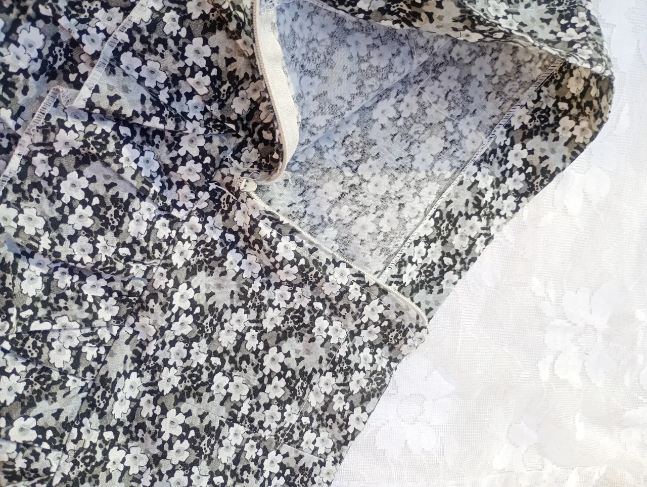 Pollera A ≠ - imagen 4