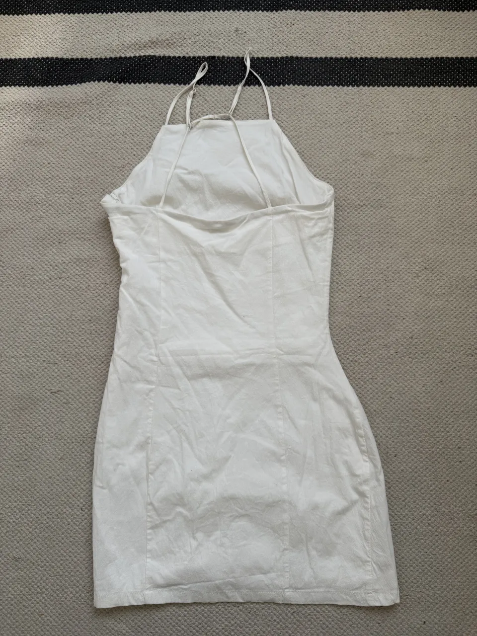 Vestido Bershka - Vista 2