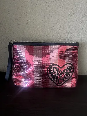 Victoria's Secret