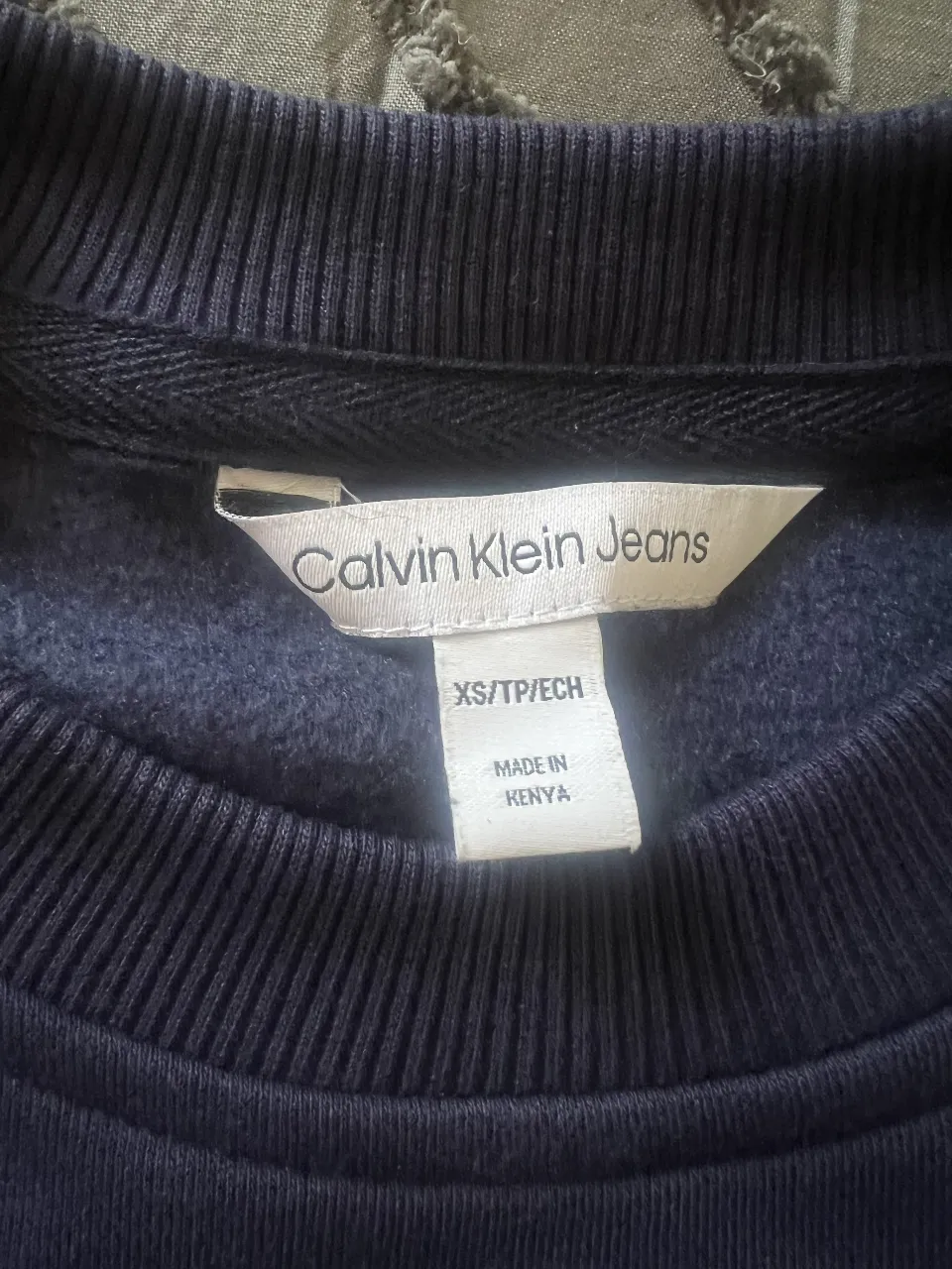 Buzo Calvin Klein - imagen 3