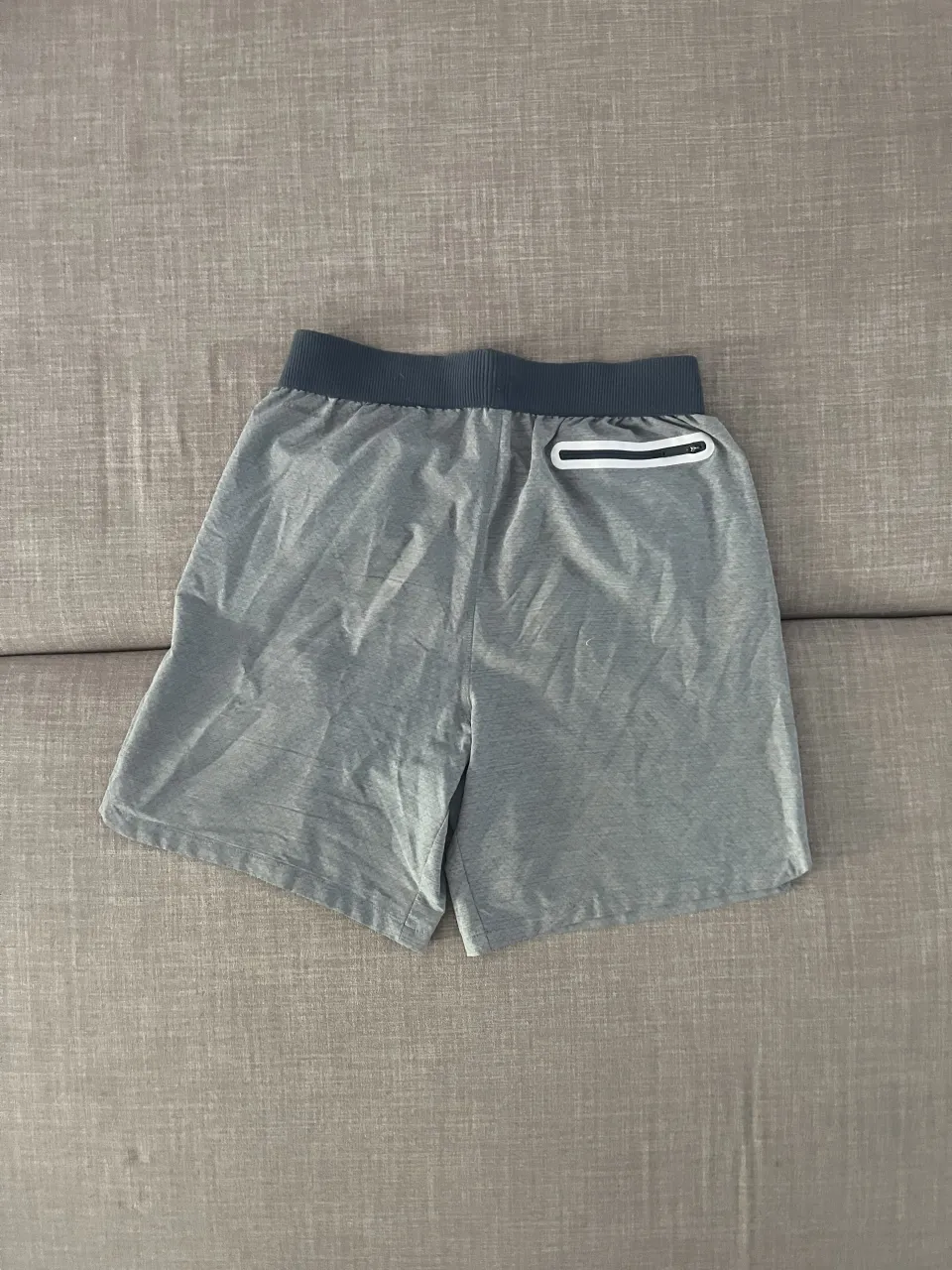 Short Puma - Vista 3