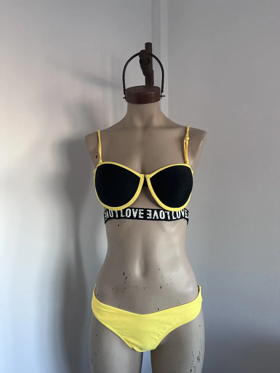 Bikini Otra - imagen 1