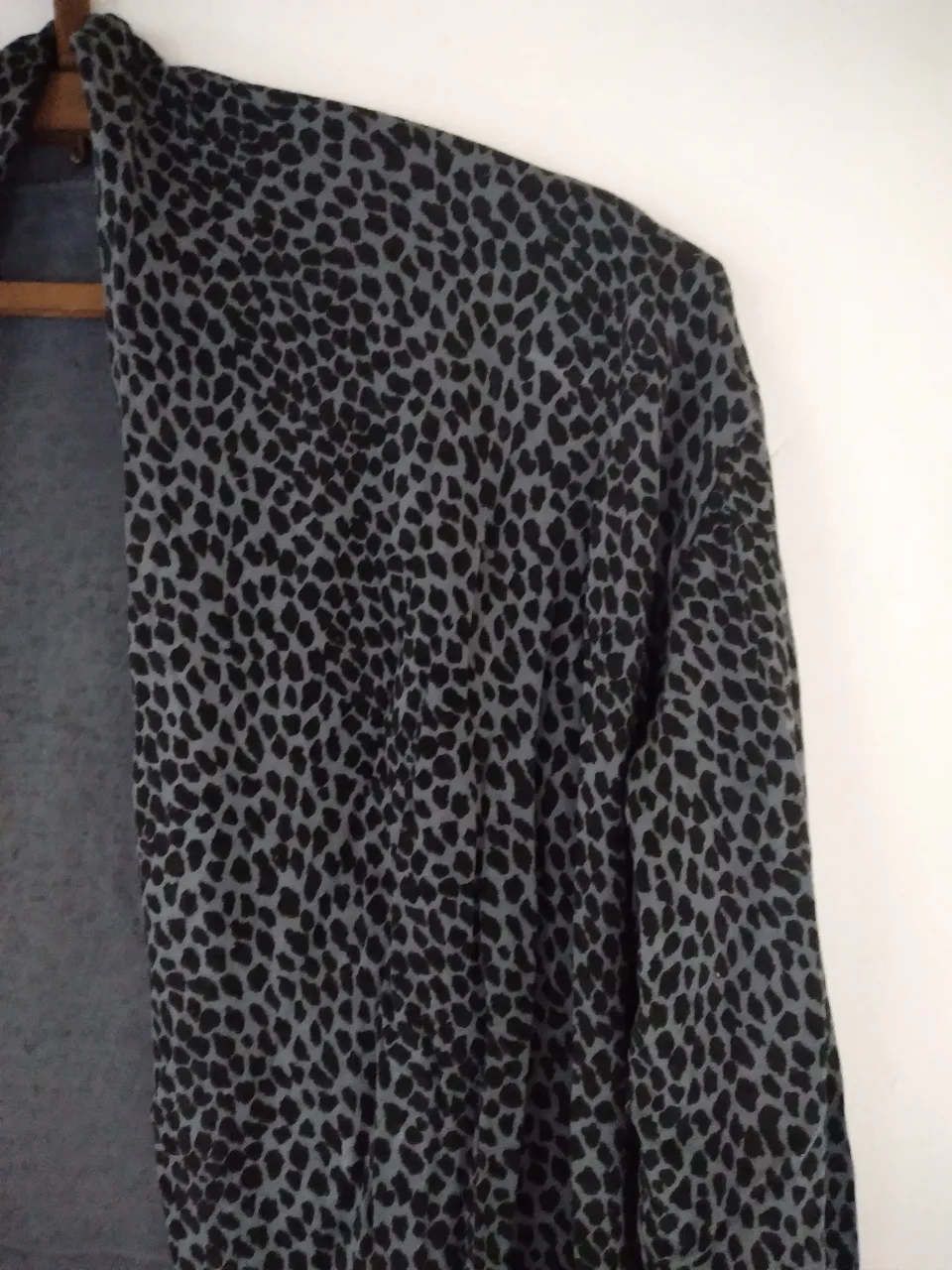 Cardigan Sin marca - Vista 2