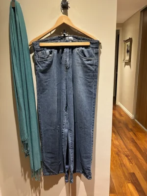 Nare Jeans