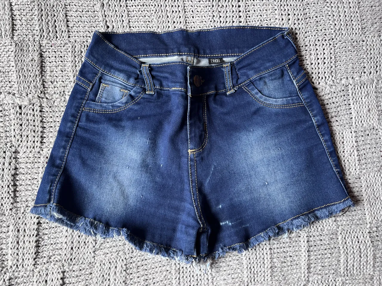 Short A+ - imagen 1