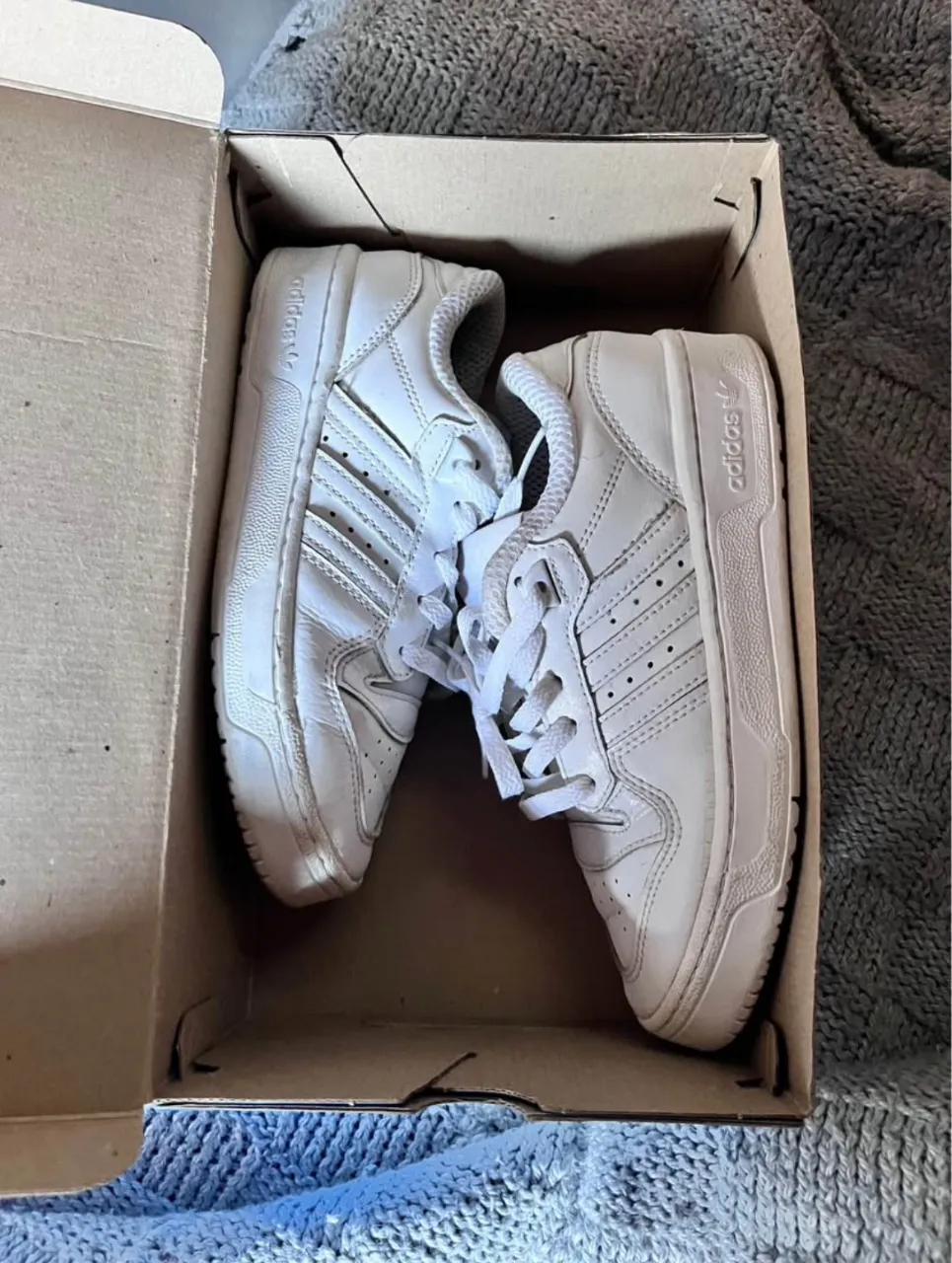 Zapatillas adidas - imagen 1