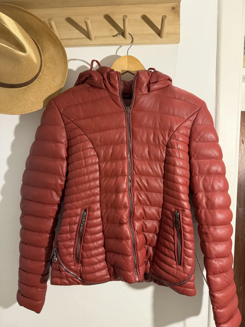 Campera A ≠ - Vista 2