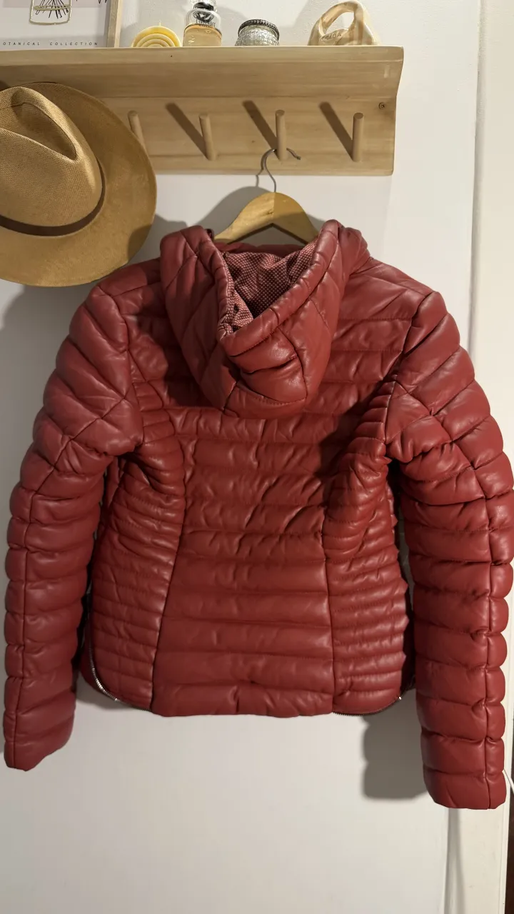 Campera A ≠ - Vista 3