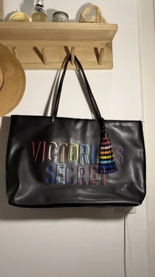 Victoria's Secret