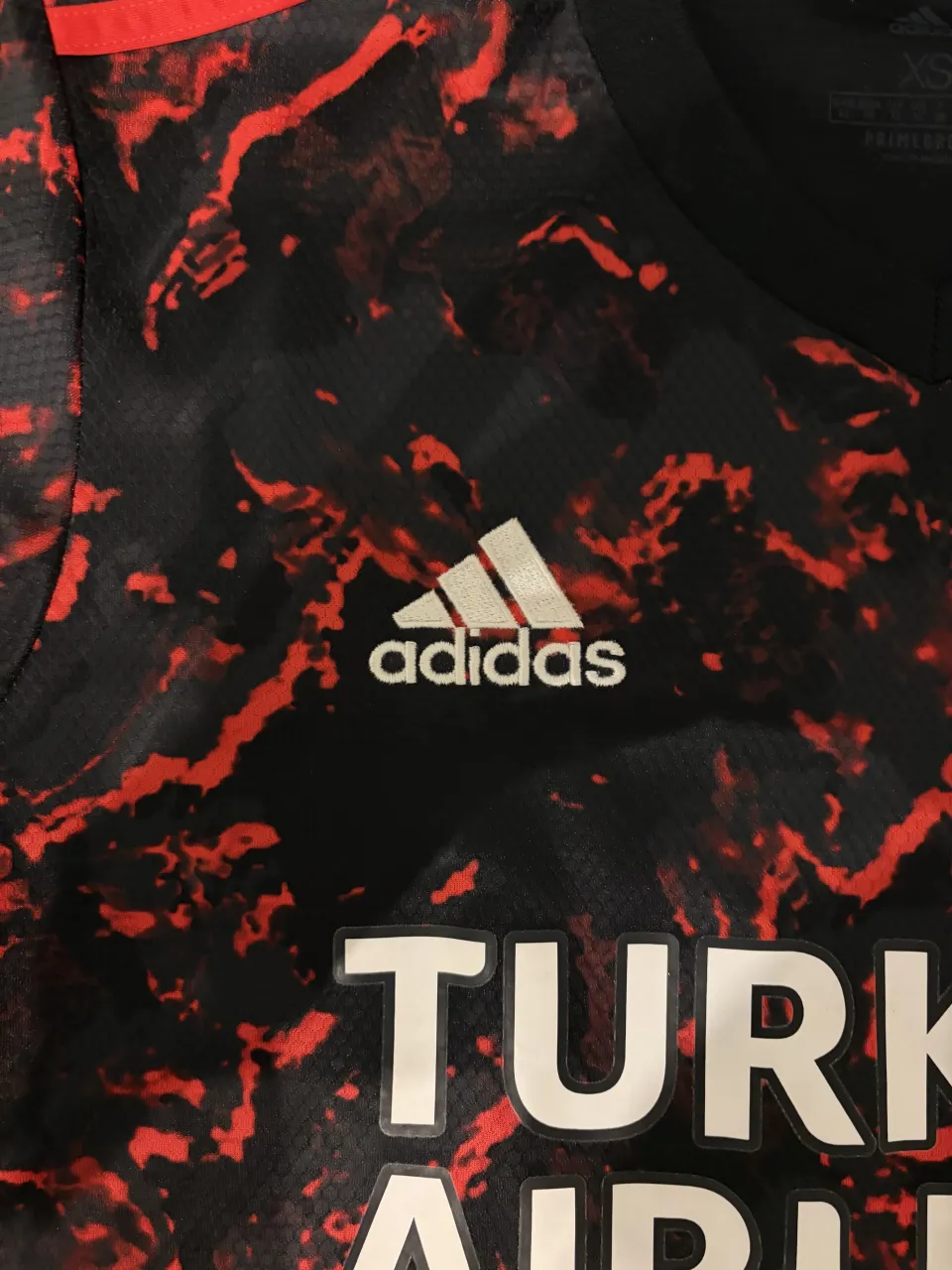 Camiseta adidas - imagen 4