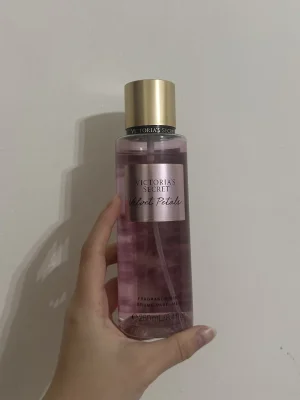 Victoria's Secret