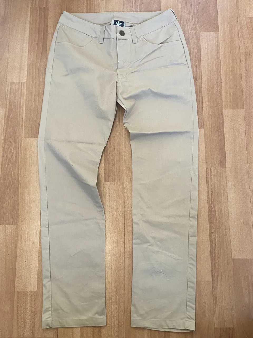 Pantalón adidas - imagen 1